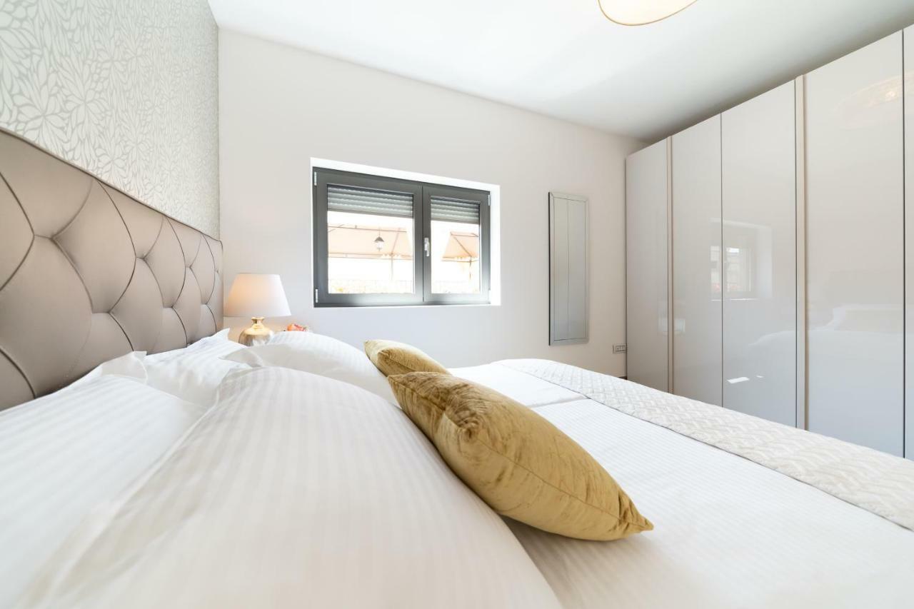 Unique Luxury Designers Apartment ซาดาร์ ภายนอก รูปภาพ