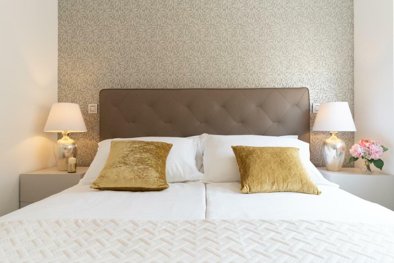 Unique Luxury Designers Apartment ซาดาร์ ภายนอก รูปภาพ