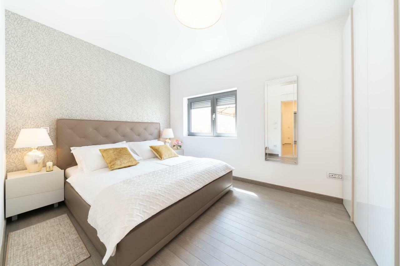 Unique Luxury Designers Apartment ซาดาร์ ภายนอก รูปภาพ