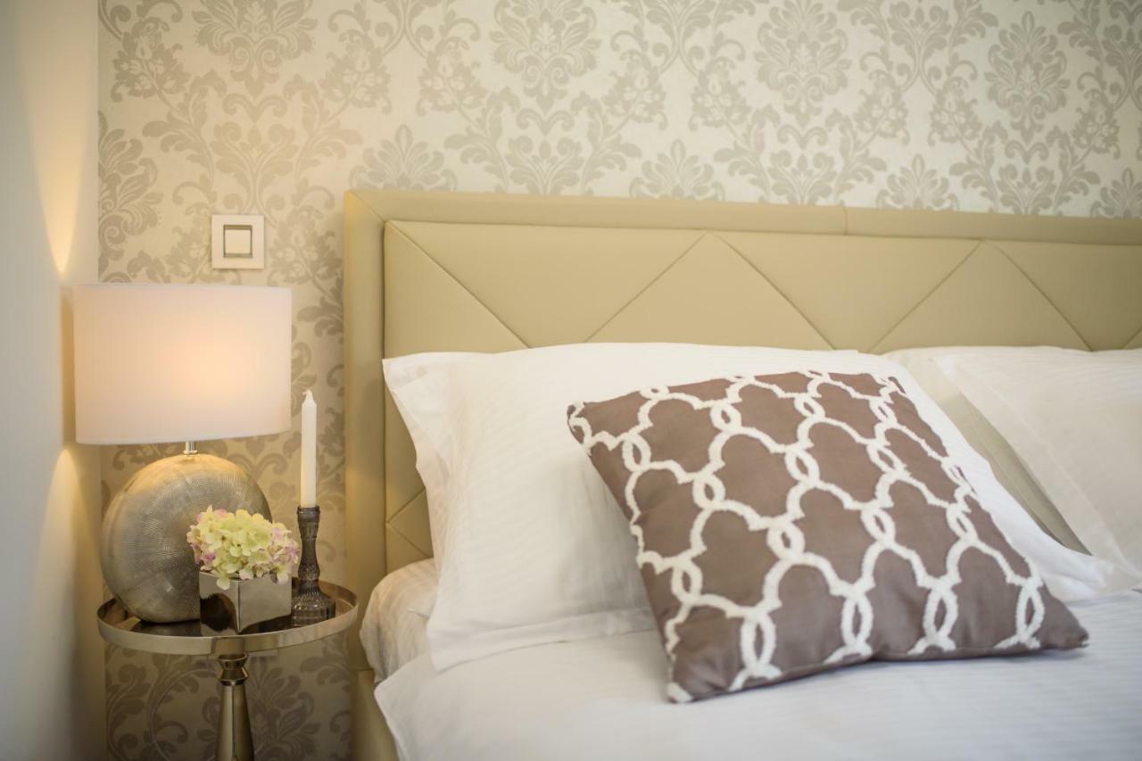 Unique Luxury Designers Apartment ซาดาร์ ภายนอก รูปภาพ