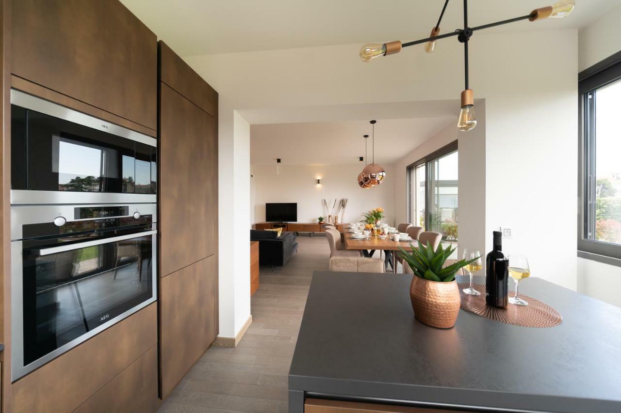 Unique Luxury Designers Apartment ซาดาร์ ภายนอก รูปภาพ